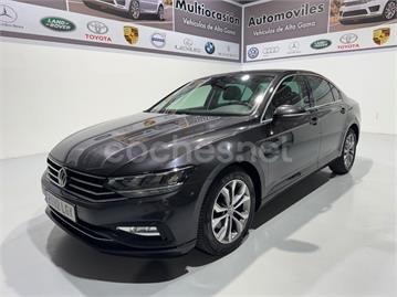 VOLKSWAGEN Passat 2.0 TDI DSG