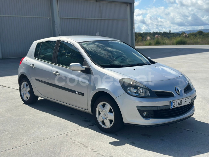 RENAULT Clio Confort Dynamique 1.5DCI85