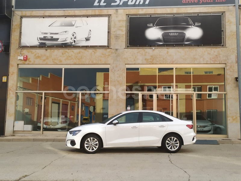 AUDI A3 Sedan 30 TFSI S tronic