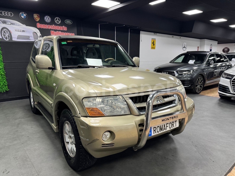MITSUBISHI Montero 3.2 DID Intense