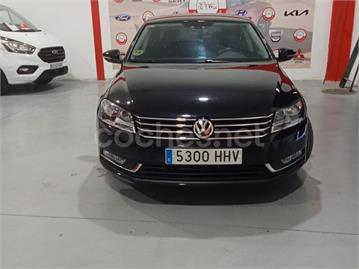 VOLKSWAGEN Passat 2.0 TDI 140 DSG Highline BlueMotion Tech