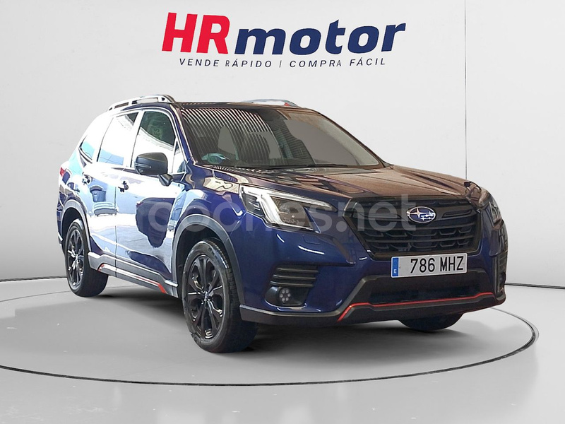 SUBARU Forester 2.0i Hybrid CVT Executive