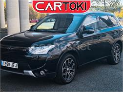 MITSUBISHI Outlander 2.0 PHEV Kaiteki Auto 4WD MITSUBISHI Outlander 2.0 PHEV Kaiteki Auto 4WD