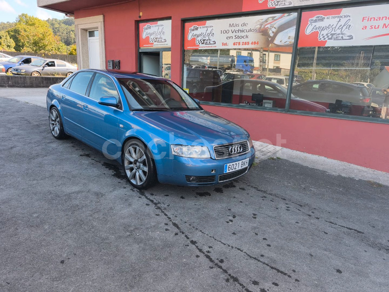 AUDI A4 2.5 TDI 180 CV quattro