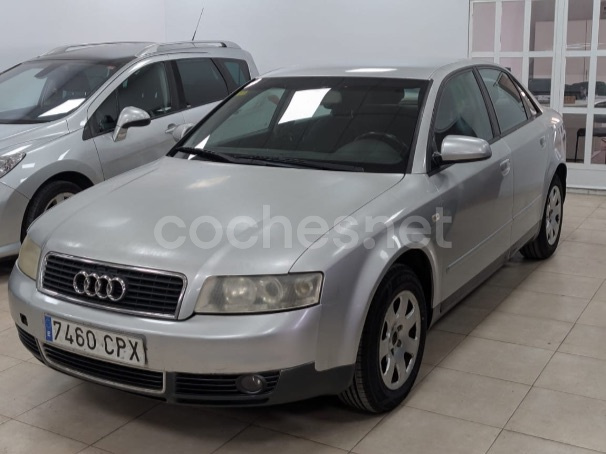 AUDI A4 2.0 TDI