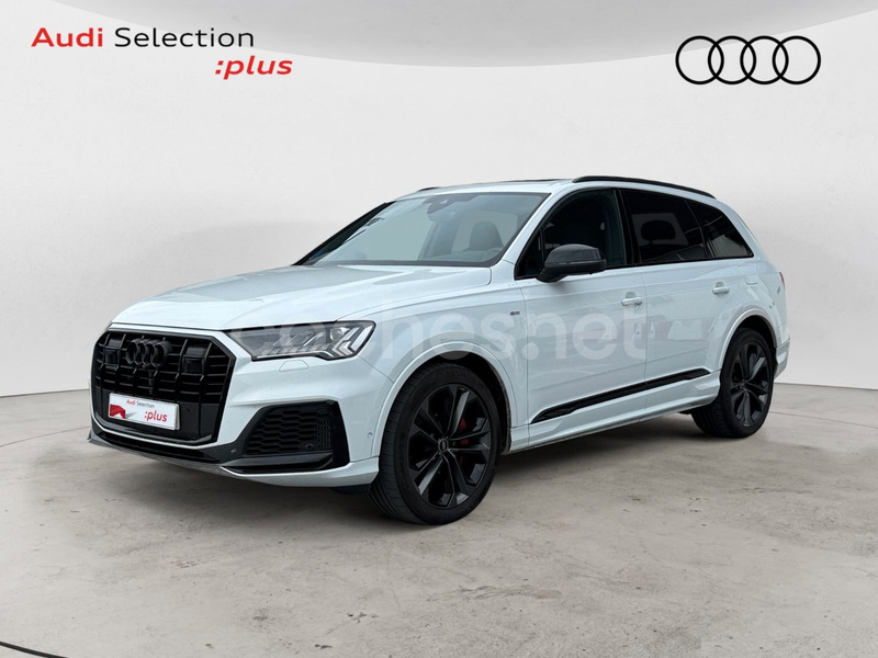 AUDI Q7 Black line plus 60 TFSIe quat tip