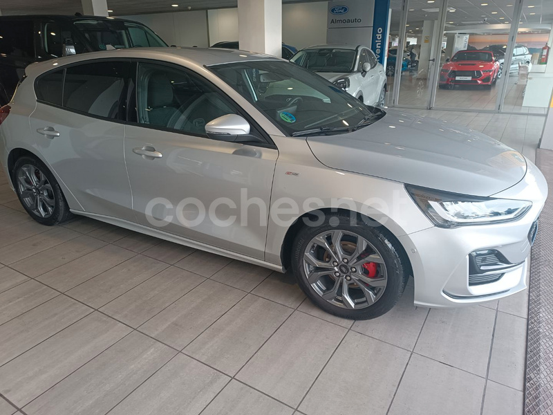 FORD Focus 1.0 Ecoboost MHEV STLine