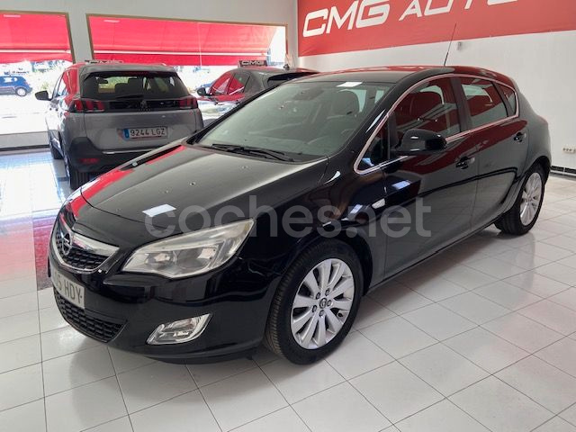 OPEL Astra 1.7 CDTi 110 CV Enjoy