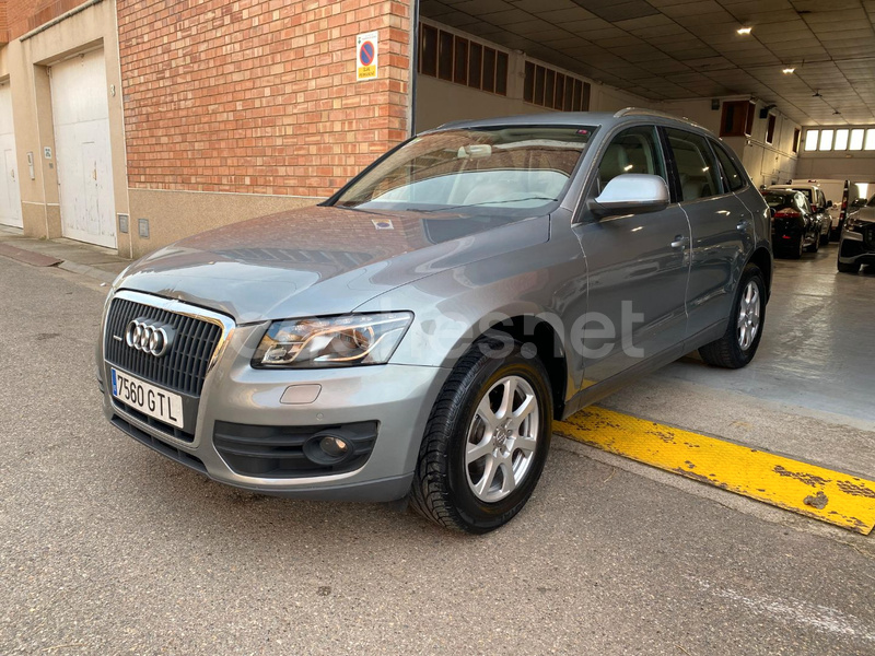AUDI Q5 2.0 TDI quattro