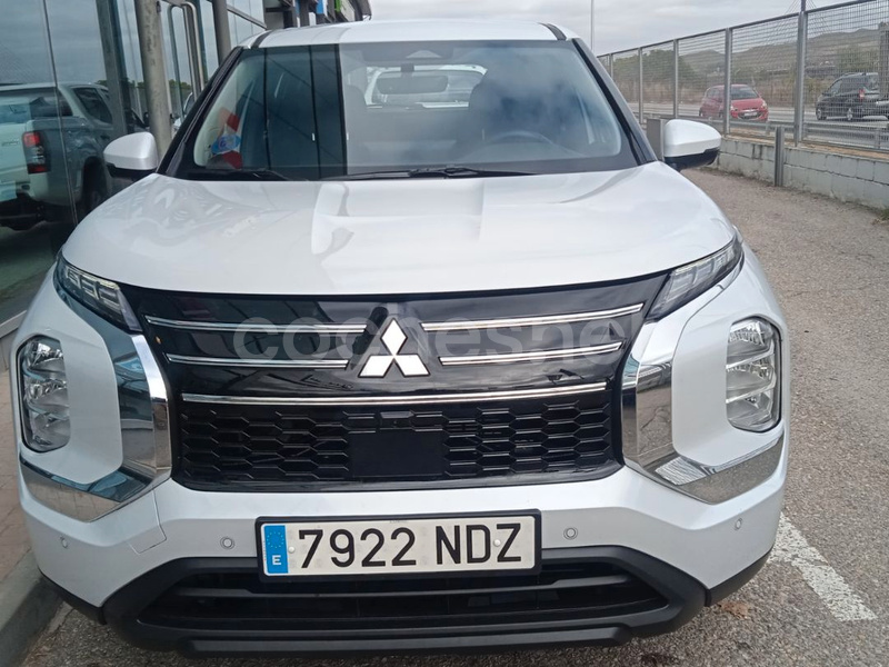 MITSUBISHI Outlander PHEV Motion 4WD