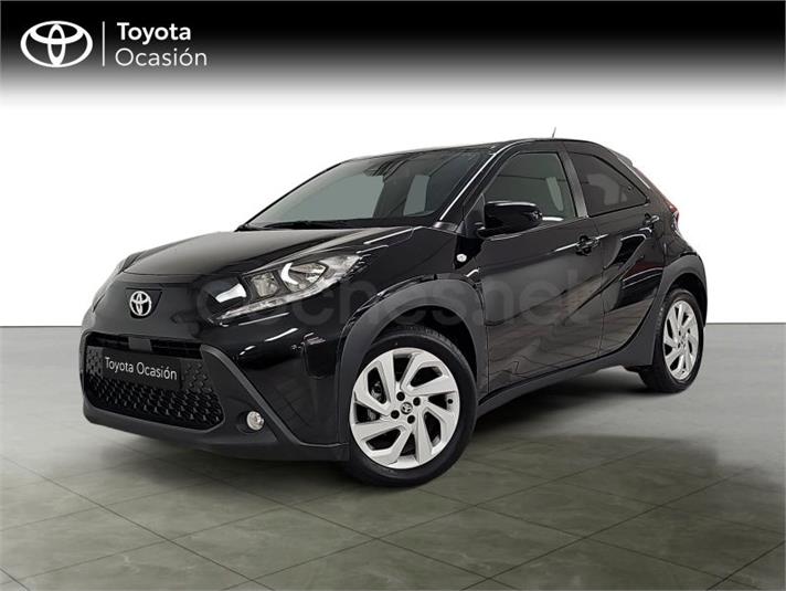 TOYOTA Aygo X Cross 1.0 VVTI Play