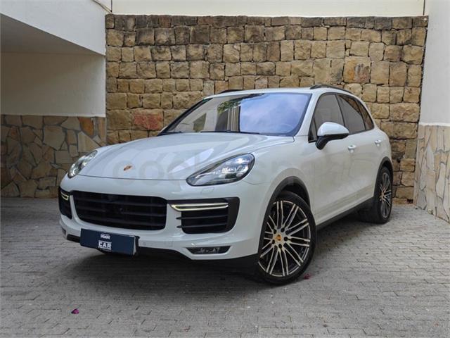 PORSCHE Cayenne Turbo