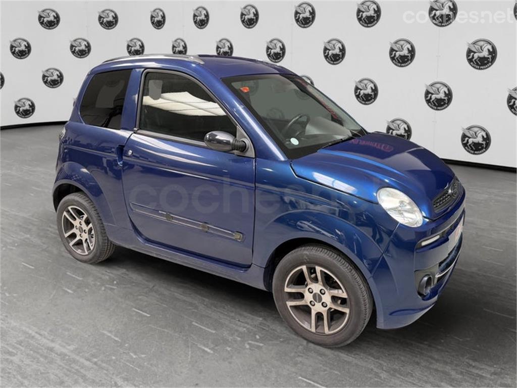 Microcar MGO