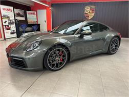 PORSCHE 911 Carrera 4S