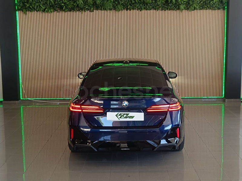 BMW Serie 5 520d xDrive - Coche de segunda mano en Fuenlabrada - Imagen 14