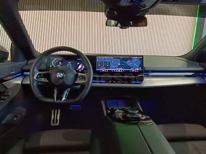 BMW Serie 5 520d xDrive - Coche de segunda mano en Fuenlabrada - Imagen 7