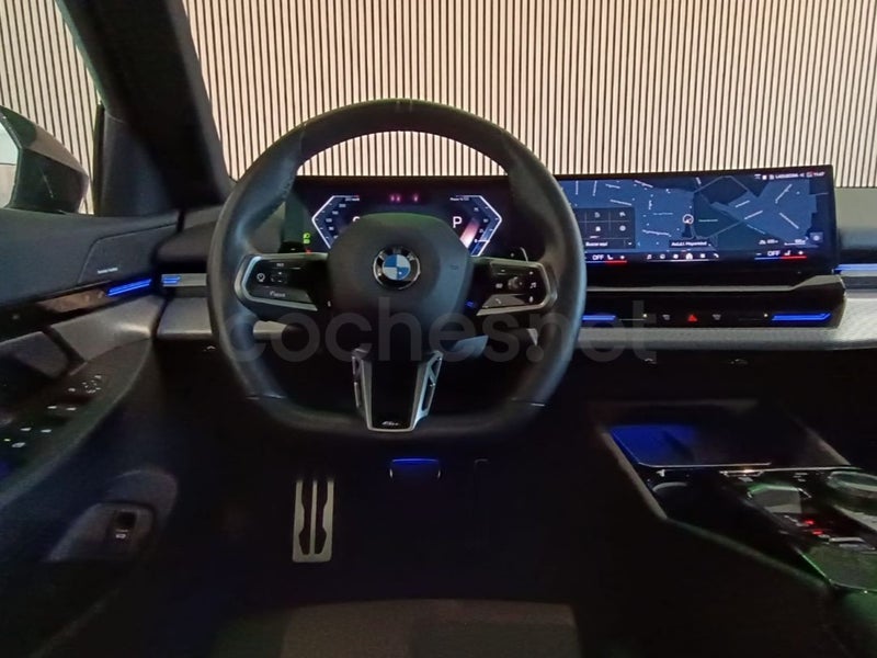 BMW Serie 5 520d xDrive - Coche de segunda mano en Fuenlabrada - Imagen 9
