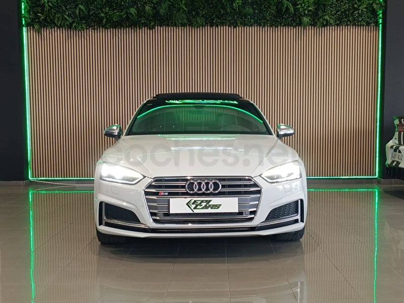 AUDI A5 Coupe 3.0 TFSI S5 quattro tiptronic - Coche de segunda mano en Fuenlabrada - Imagen 6