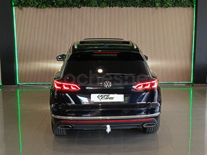 VOLKSWAGEN Touareg eHybrid Eleg 3.0 V6 TSI Tip 4M - Coche de segunda mano en Fuenlabrada - Imagen 13
