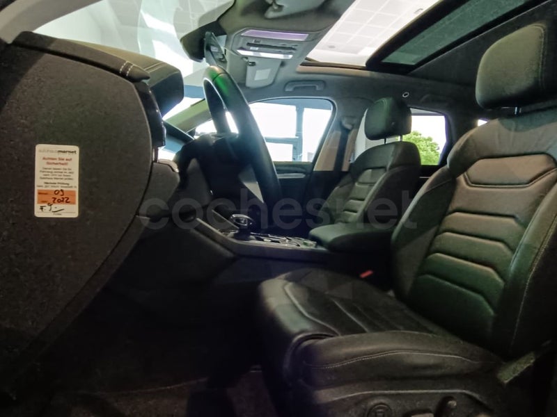 VOLKSWAGEN Touareg eHybrid Eleg 3.0 V6 TSI Tip 4M - Coche de segunda mano en Fuenlabrada - Imagen 8