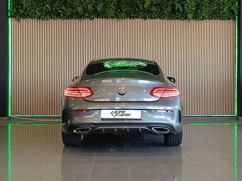MERCEDES-BENZ Clase C C 180 Coupe - Coche de segunda mano en Fuenlabrada - Imagen 12