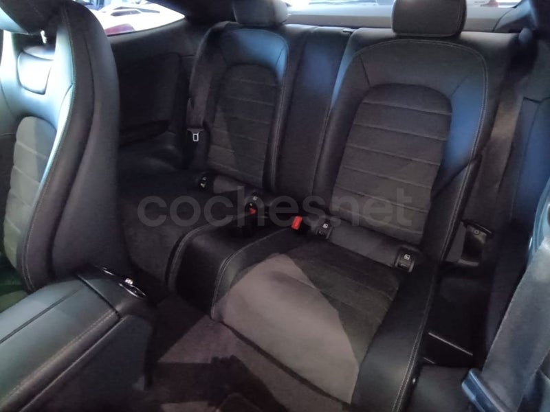 MERCEDES-BENZ Clase C C 180 Coupe - Coche de segunda mano en Fuenlabrada - Imagen 9