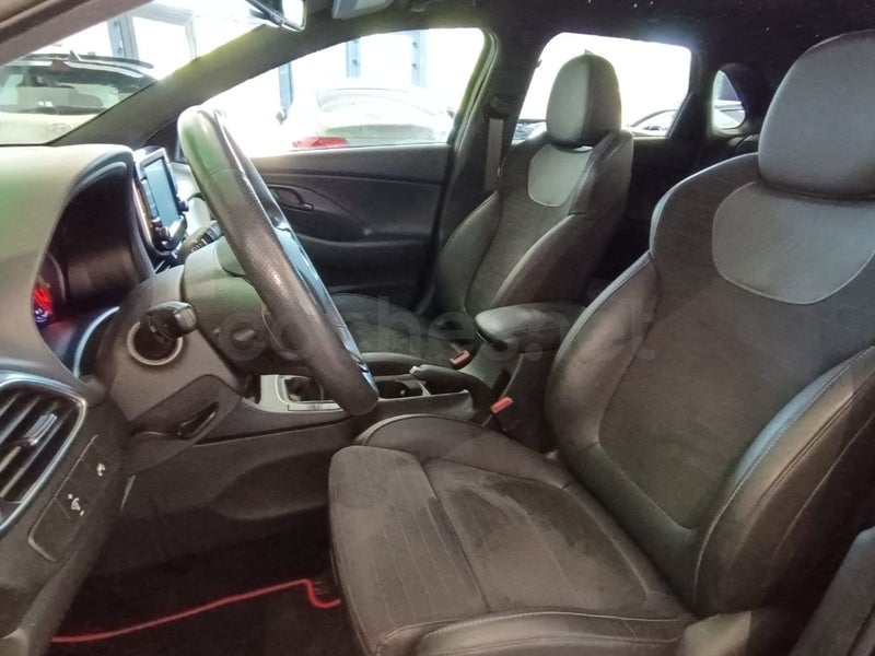 HYUNDAI i30 2.0 TGDI N Performance - Coche de segunda mano en Fuenlabrada - Imagen 11