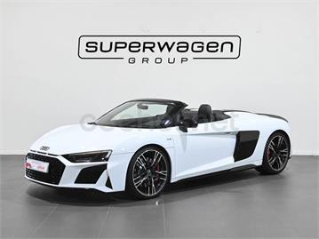 AUDI R8 Spyder V10 FSI rwd S tronic