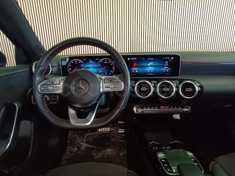 MERCEDES-BENZ Clase A A 250 4MATIC - Coche de segunda mano en Fuenlabrada - Imagen 7