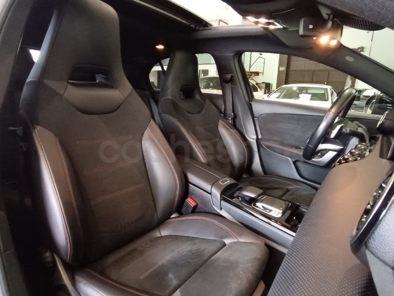 MERCEDES-BENZ Clase A A 250 4MATIC - Coche de segunda mano en Fuenlabrada - Imagen 9
