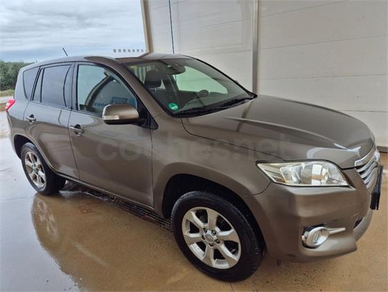 TOYOTA Rav4 2.2 D4D Executive 4x4 TOYOTA Rav4 2.2 D4D Executive 4x4