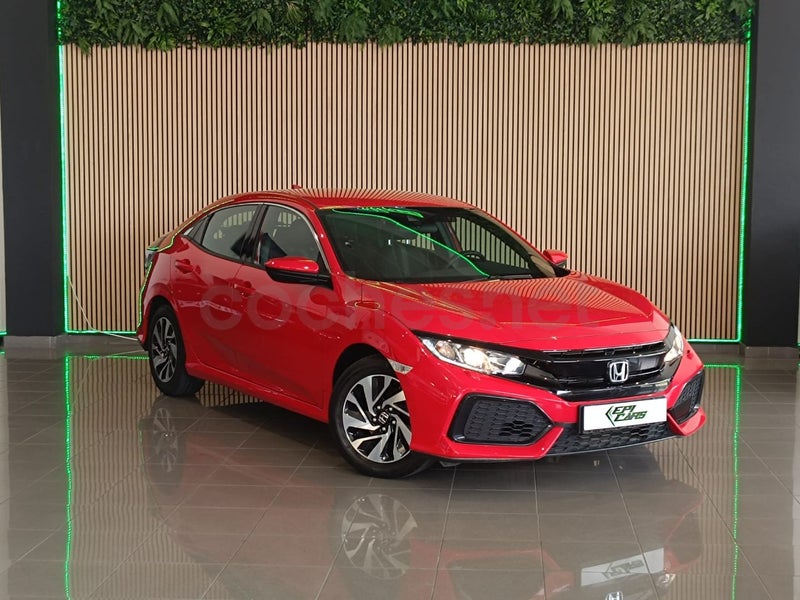 HONDA Civic 1.0 IVTEC TURBO COMFORT - Coche de segunda mano en Fuenlabrada - Imagen 3