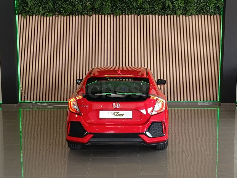 HONDA Civic 1.0 IVTEC TURBO COMFORT - Coche de segunda mano en Fuenlabrada - Imagen 10