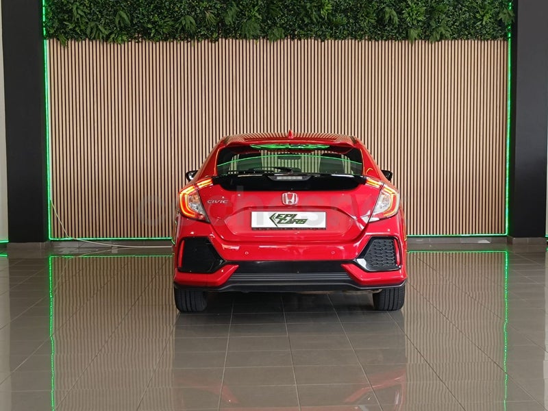 HONDA Civic 1.0 IVTEC TURBO COMFORT - Coche de segunda mano en Fuenlabrada - Imagen 12