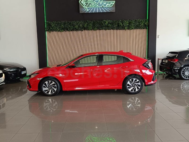 HONDA Civic 1.0 IVTEC TURBO COMFORT - Coche de segunda mano en Fuenlabrada - Imagen 5