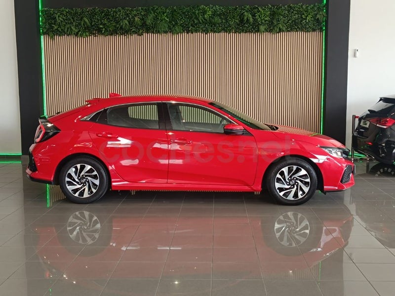 HONDA Civic 1.0 IVTEC TURBO COMFORT - Coche de segunda mano en Fuenlabrada - Imagen 4
