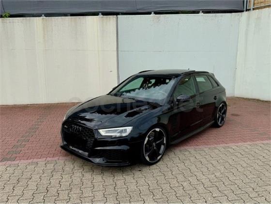 AUDI A3 RS3 Sportback TFSI quattro S tron