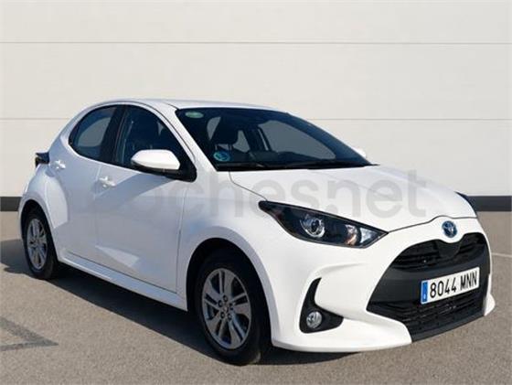 TOYOTA Yaris 1.5 120H Business Plus TOYOTA Yaris 1.5 120H Business Plus