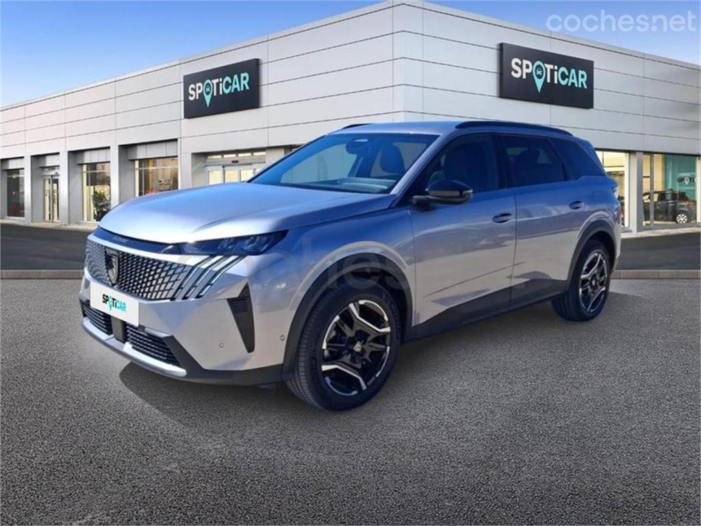 Peugeot 5008 Plug-In Hybrid de 2025