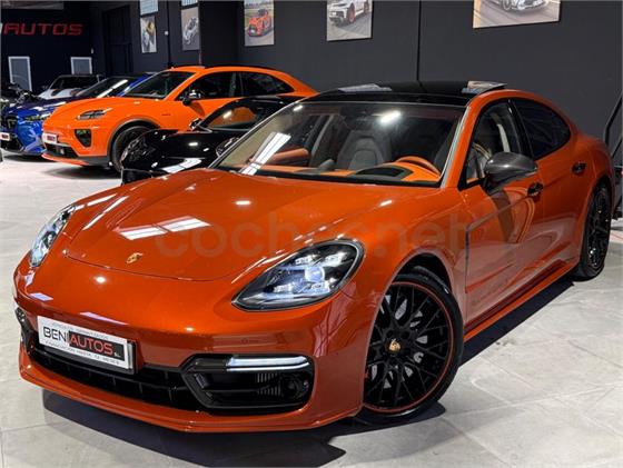 PORSCHE Panamera Turbo S