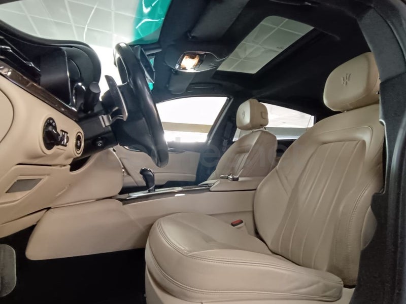 MASERATI Quattroporte 3.0 V6 Diesel - Coche de segunda mano en Fuenlabrada - Imagen 9