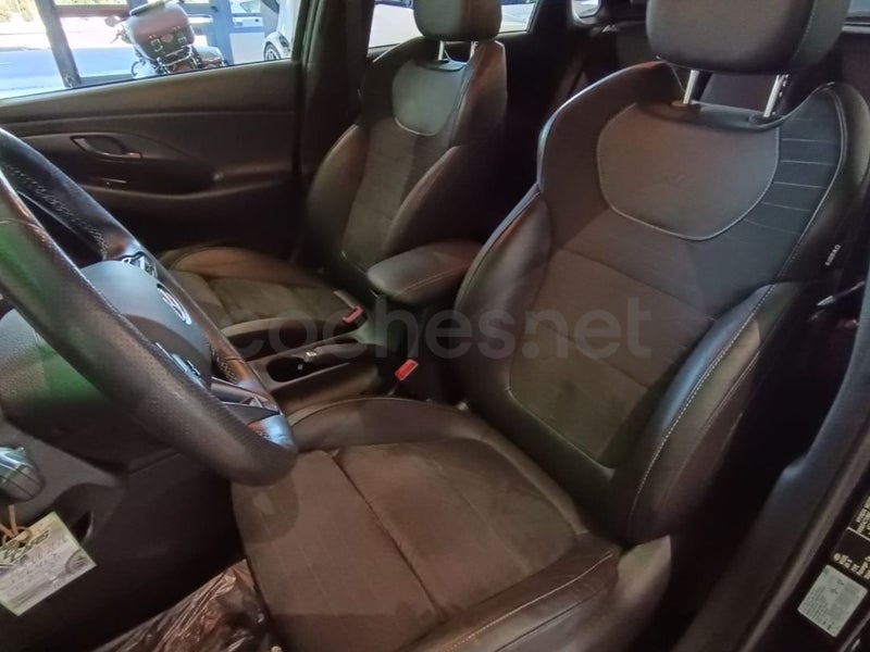 HYUNDAI i30 2.0 TGDI N Performance - Coche de segunda mano en Fuenlabrada - Imagen 8