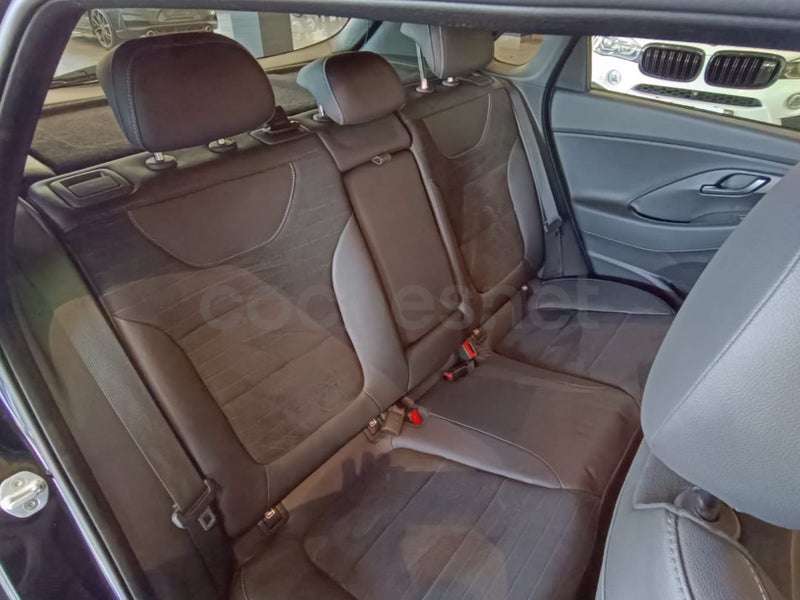 HYUNDAI i30 2.0 TGDI N Performance - Coche de segunda mano en Fuenlabrada - Imagen 10