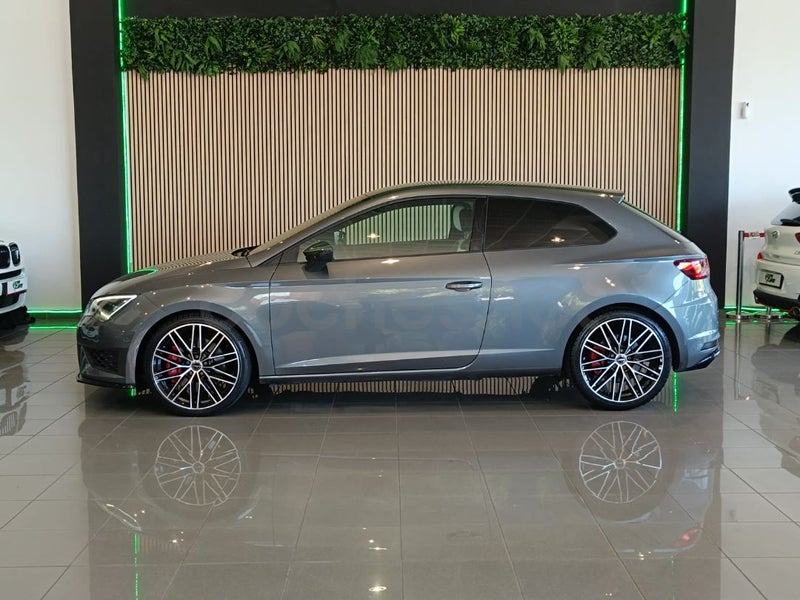 SEAT León SC 2.0 TSI StSp CUPRA - Coche de segunda mano en Fuenlabrada - Imagen 4