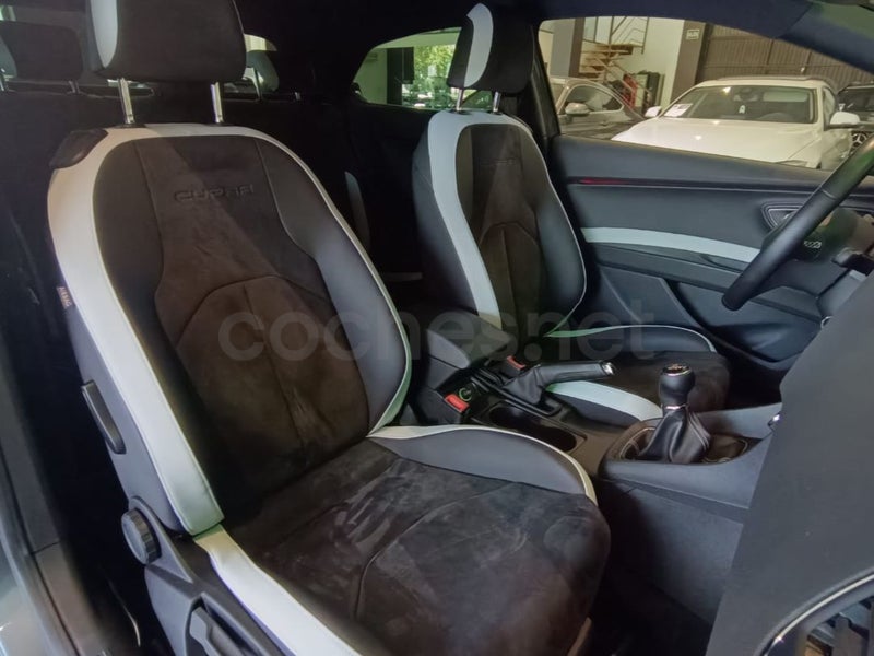 SEAT León SC 2.0 TSI StSp CUPRA - Coche de segunda mano en Fuenlabrada - Imagen 9