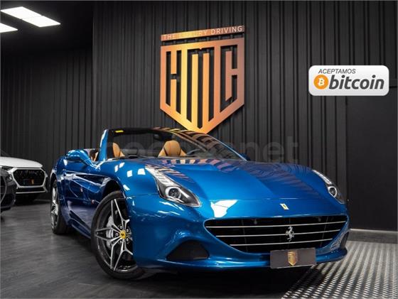 FERRARI California T 22 plazas