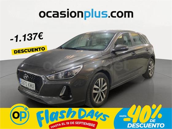HYUNDAI i30 1.6 CRDi Tecno HYUNDAI i30 1.6 CRDi Tecno