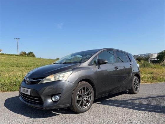 TOYOTA Verso 140 MDRV Advance 7pl. TOYOTA Verso 140 MDRV Advance 7pl.