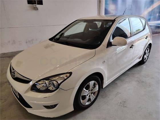HYUNDAI i30 1.4 GL FDU Classic