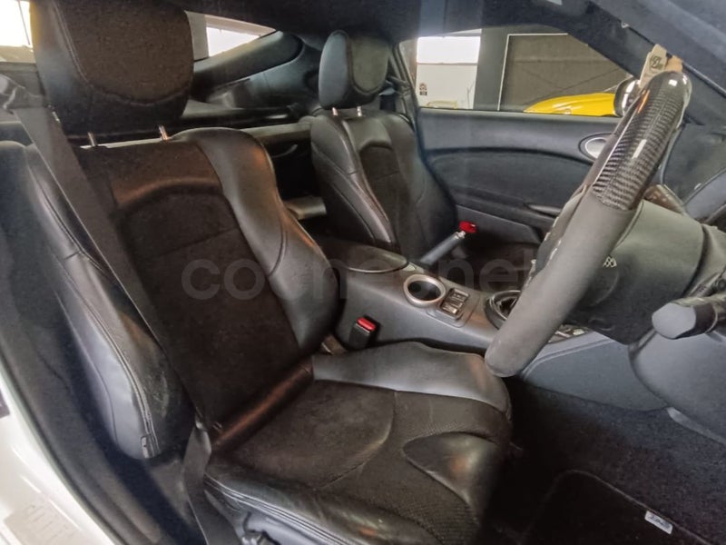 NISSAN 370Z 3.7 V6 PACK - Coche de segunda mano en Fuenlabrada - Imagen 9